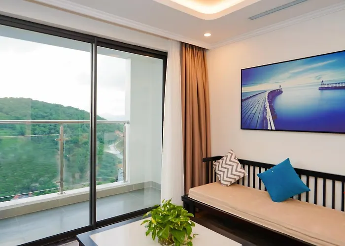 D'lioro & Ha Long